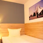 Blncty Hotel 2*