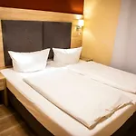Blncty Hotel